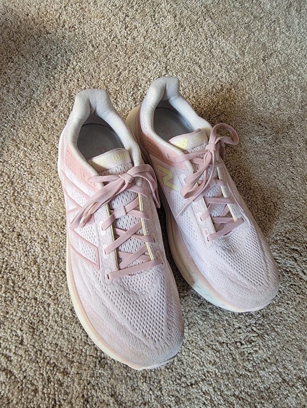 New Balance Fresh Foam 1080 v13 Pink Shoes Cushion Nursing Comfort Hike Walking